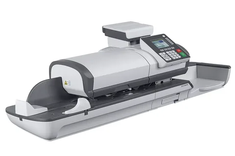 Quadient iX-5 high-performance mailing system with dynamic scale for mid to high-volume operations